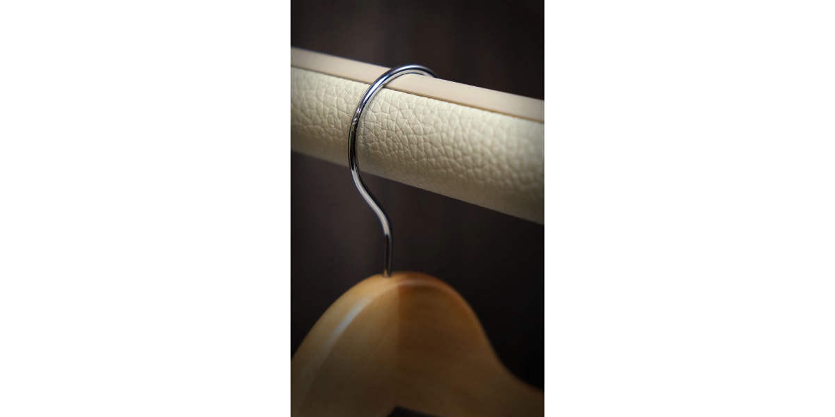 Wardrobe Source Leather Wrapped Rod